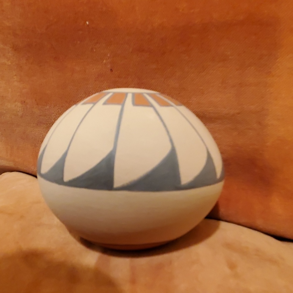 Native American Jemez pottery R Sandia clay bowl